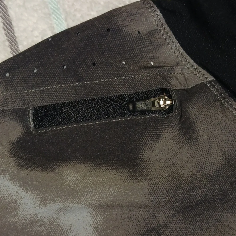 NIKE RUNNING SHORTS - Picture 5 of 8